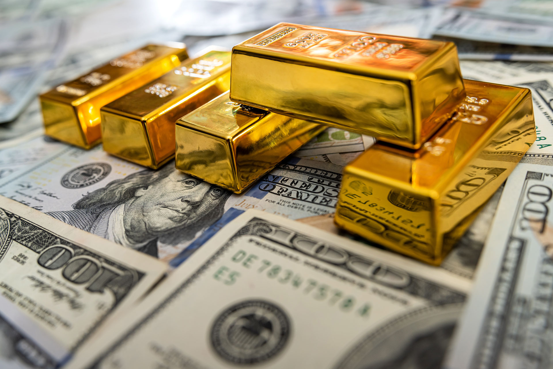 Gold-backed currency or financial sovereignty?